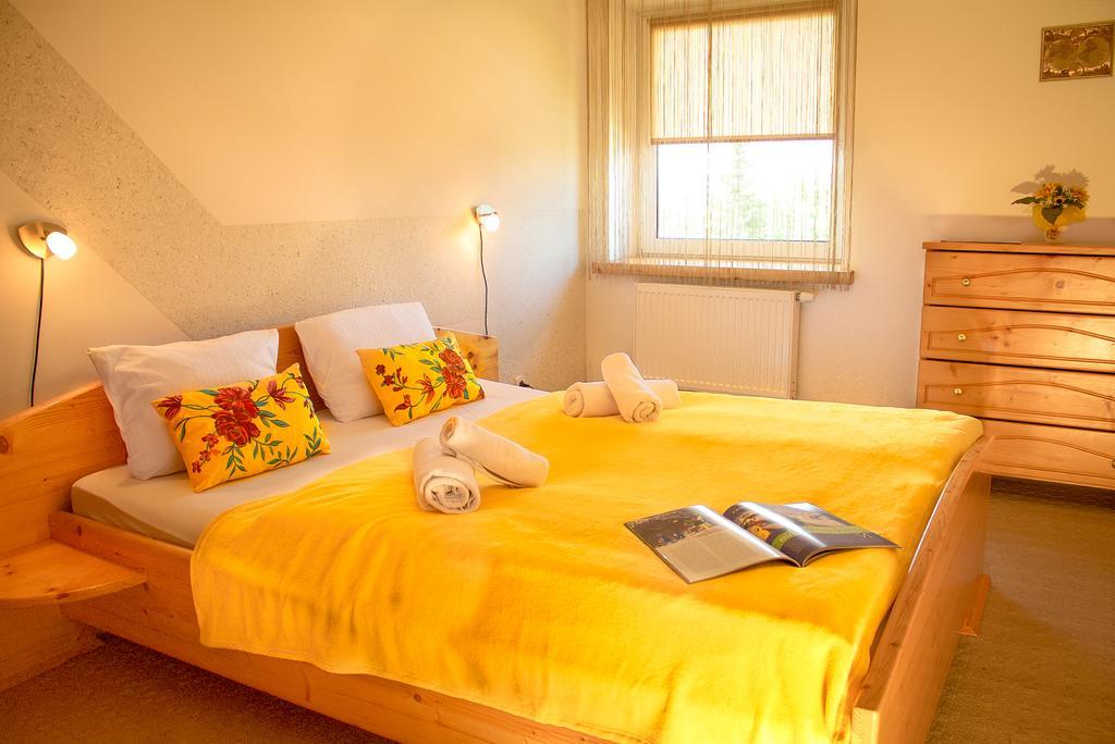 Apartmany Renomal Tatranská Lomnica Zimmer foto